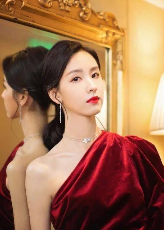 娱乐圈大爆料蔡妍,揭秘明星背后的故事  第3张